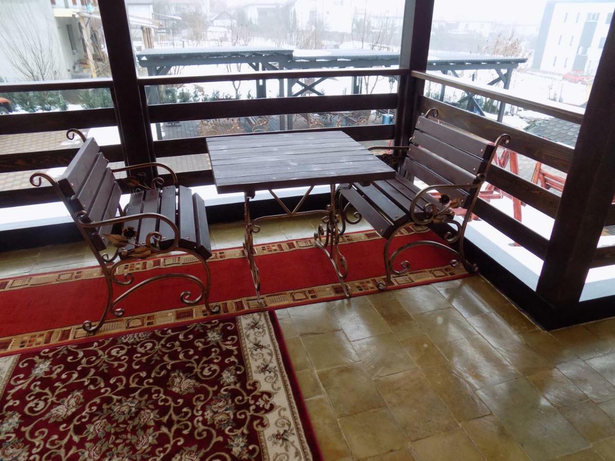 Tango Margo Hotel Valea Lupului  Bagian luar foto